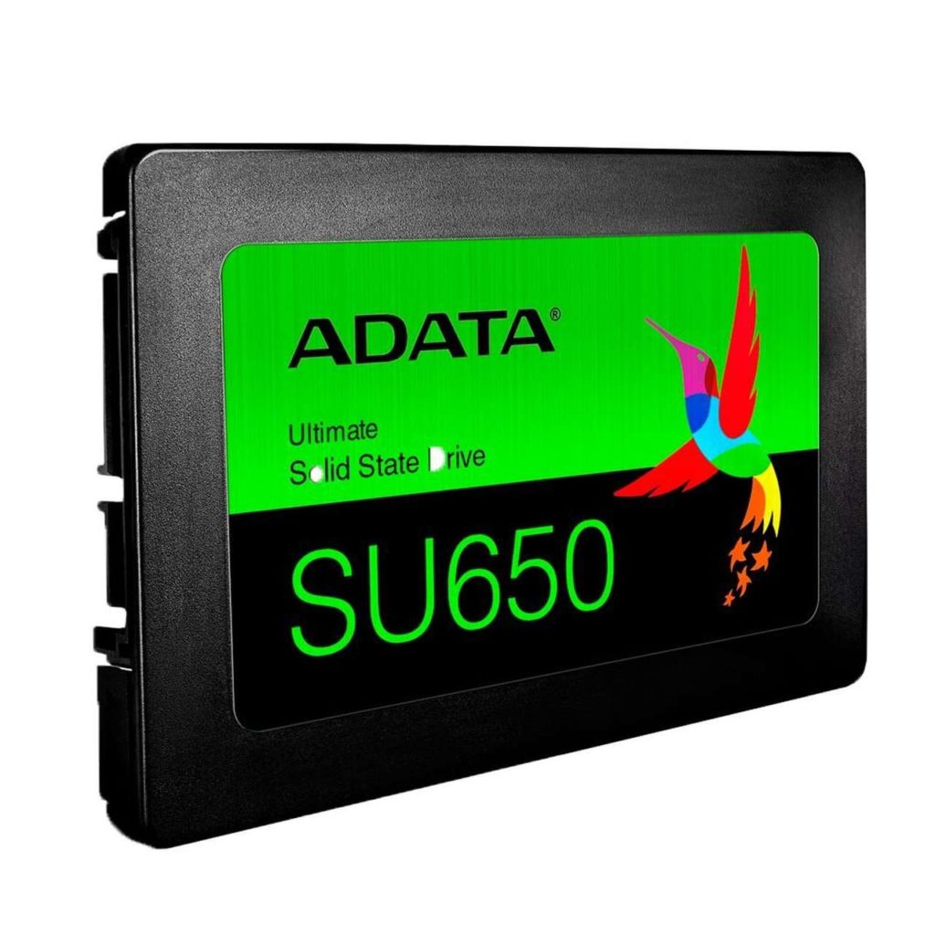 SSD SATA ADATA preto com atiqueta verde em fundo branco para upgrade em notebook