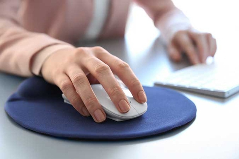 mouse e mousepad azul