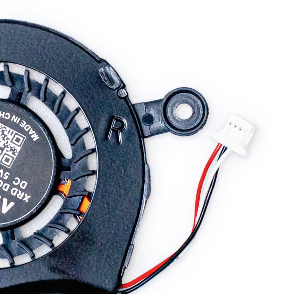 Cooler para Notebook Samsung NP900X3C, interno 5V 0.4A 3 vias, para manter o notebook na temperatura ideal e 3 meses de garantia.