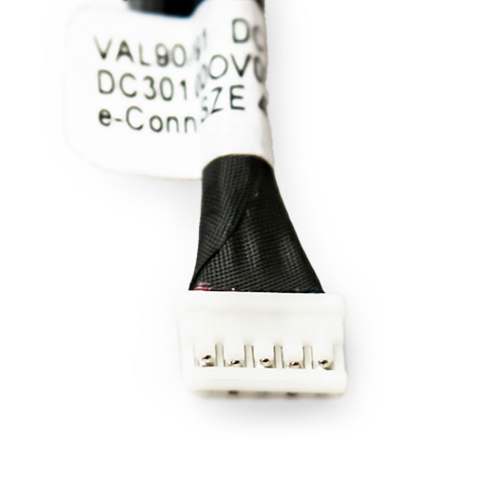 DC Jack para Notebook Dell Latitude E6440 P38G, 7.4mm x 5.0mm Com Cabo, assegura uma recarga estável e eficiente e 3 meses de garantia.