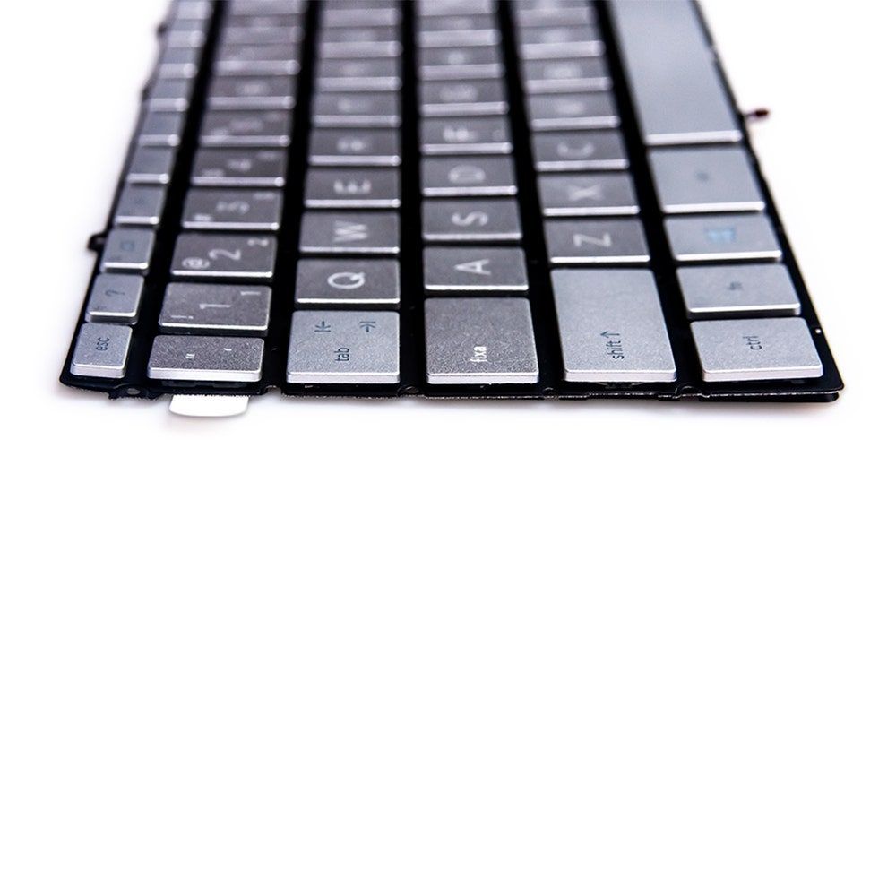 Teclado para Notebook Hp 14-DV0014NS, ABNT2 Prata, possui teclas confortáveis e 12 meses de garantia.