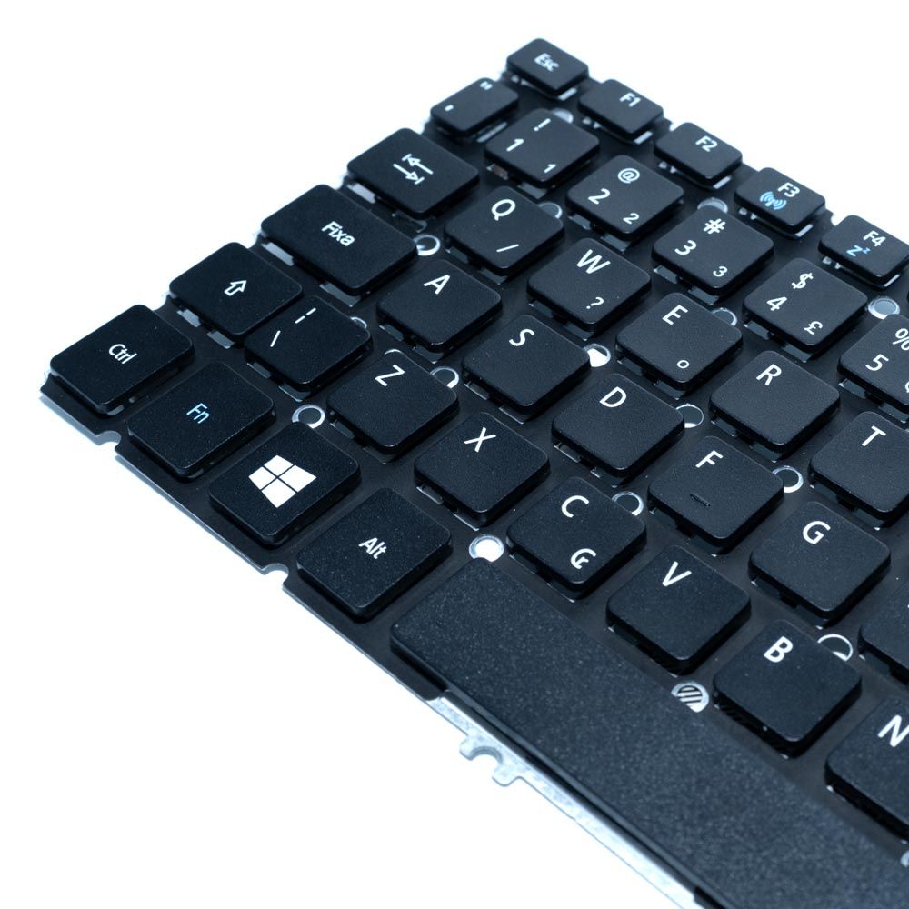 Teclado para Notebook Acer Part Number NK.I1417.02K, ABNT2 Preto, possui teclas confortáveis e 12 meses de garantia.